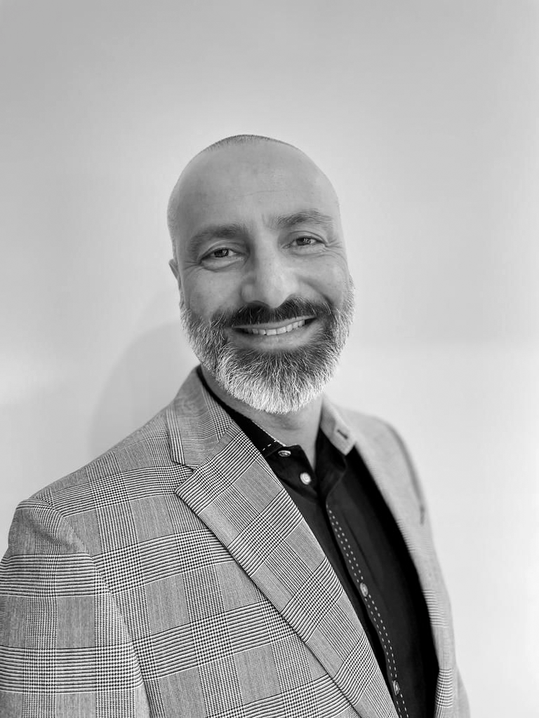 Berufliche Karriere mit Ahmet Tanriverdi
